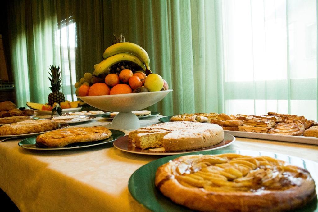 Hotel Ristorante Tre Stelle سانْتالبينو المظهر الخارجي الصورة