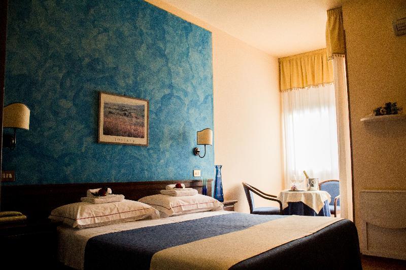 Hotel Ristorante Tre Stelle سانْتالبينو المظهر الخارجي الصورة