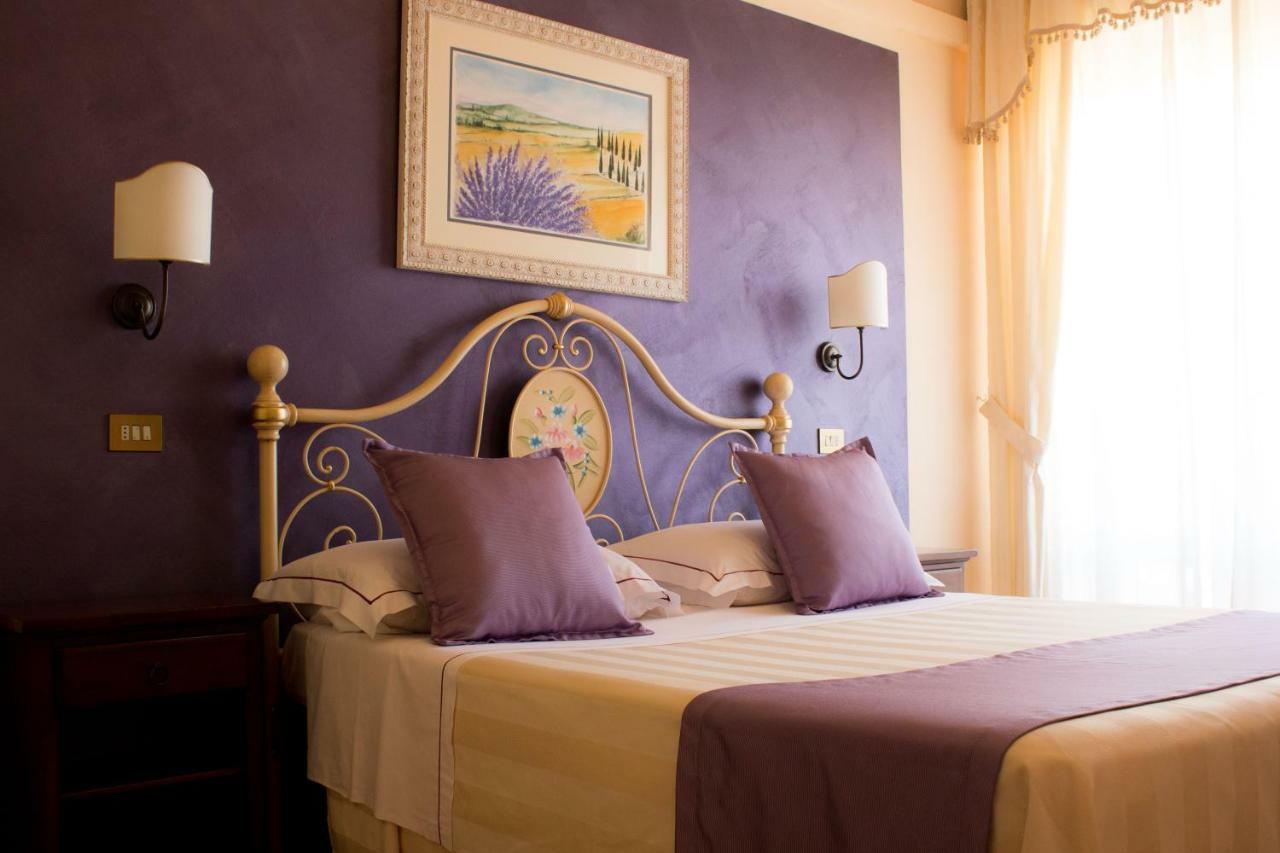 Hotel Ristorante Tre Stelle سانْتالبينو المظهر الخارجي الصورة